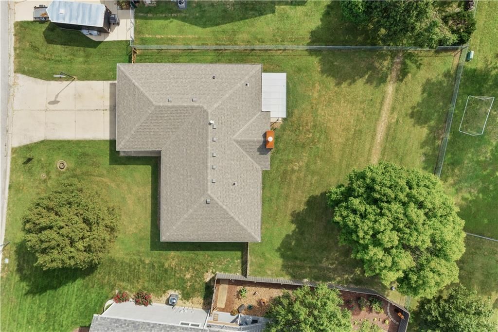 1213 DEAN Drive — photo 28
