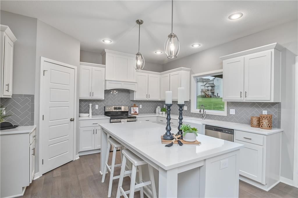 5823 McCormick Drive — photo 11