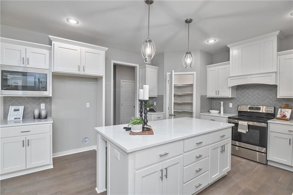 5823 McCormick Drive — photo 13