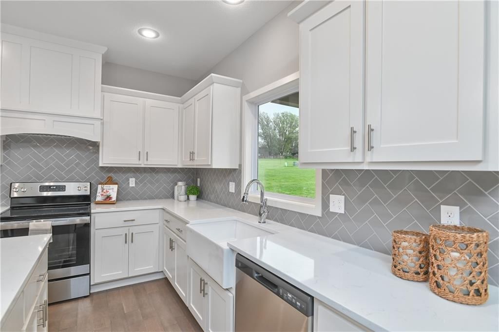 5823 McCormick Drive — photo 14