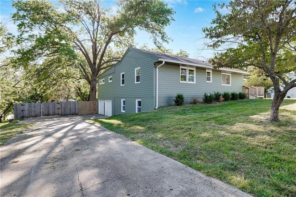 6512 NW Rock Garden Road — photo 30