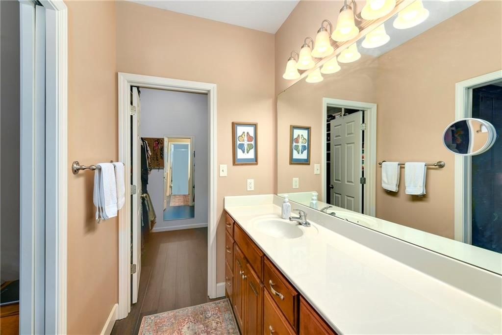 6925 Lakeshore Drive — photo 23