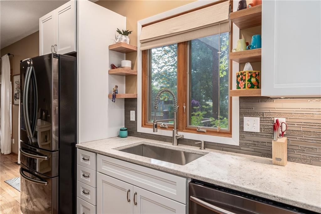 4201 Crofton Court — photo 13