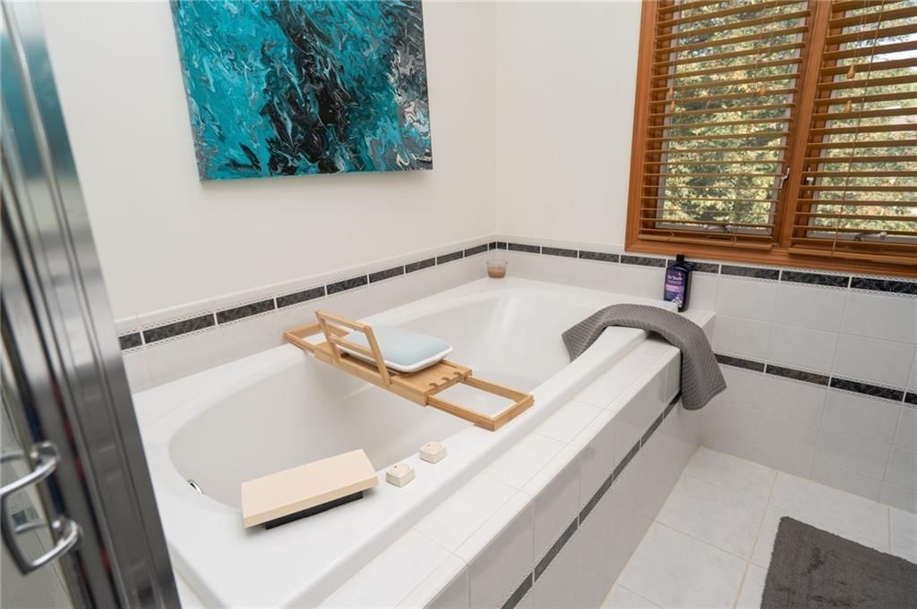 4201 Crofton Court — photo 21