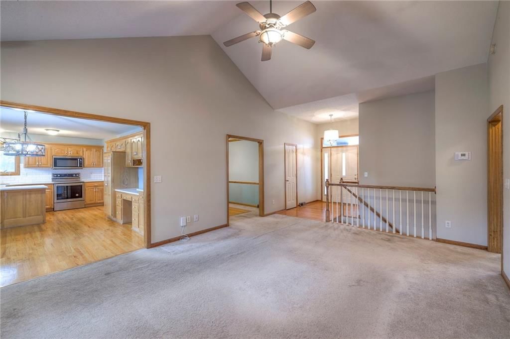 722 Moss Creek Drive — photo 11
