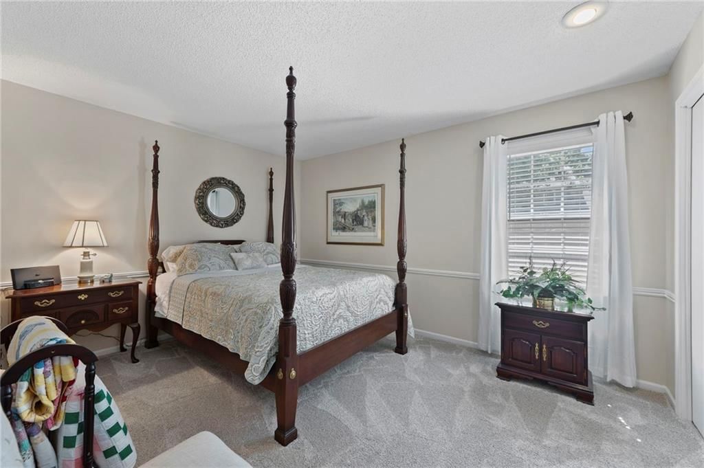 11484 Lowell Avenue — photo 46