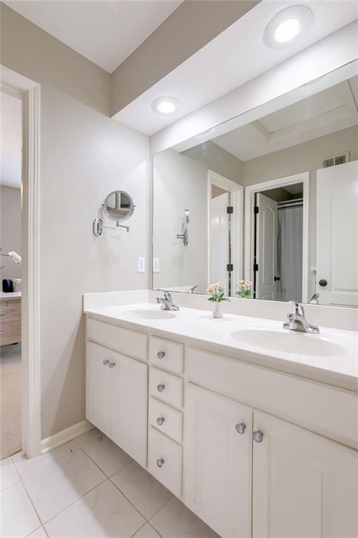 14724 Maple Street — photo 35