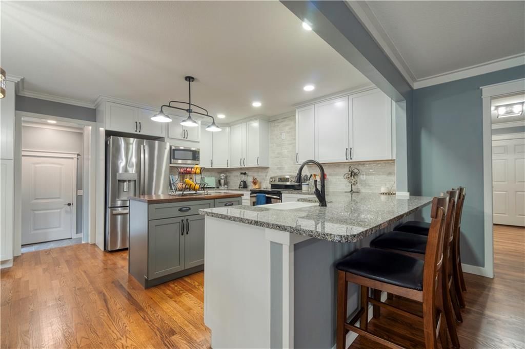 813 NW High Point Drive — photo 12