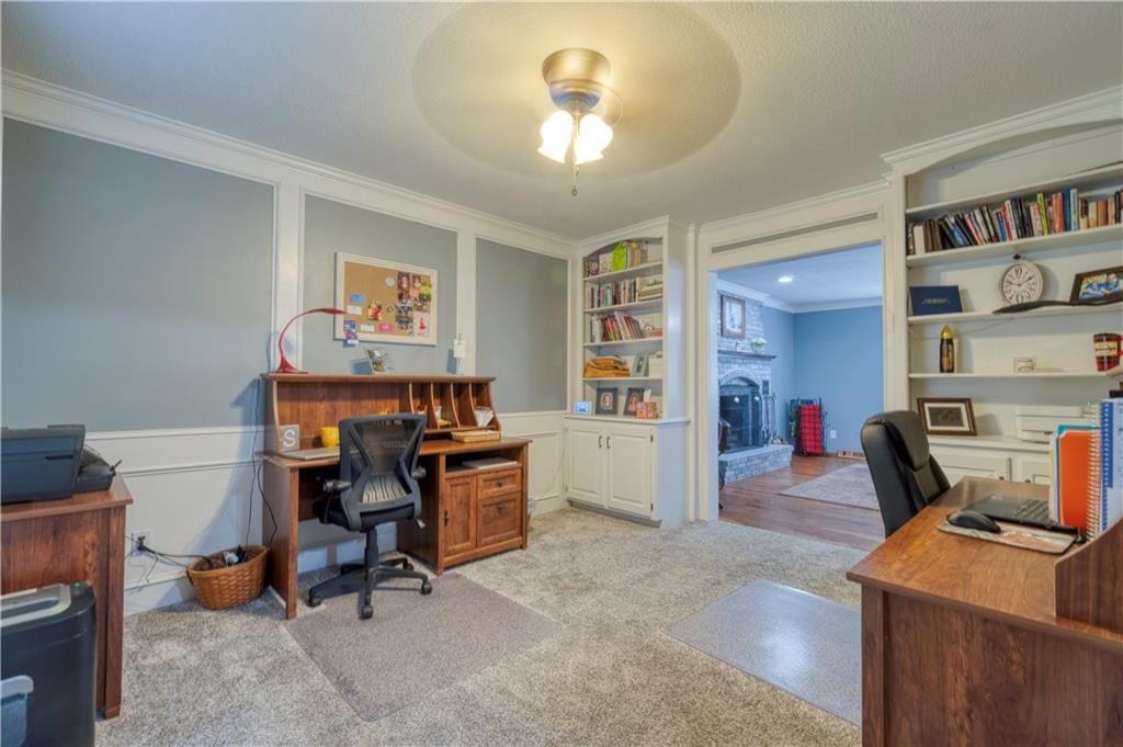 813 NW High Point Drive — photo 18