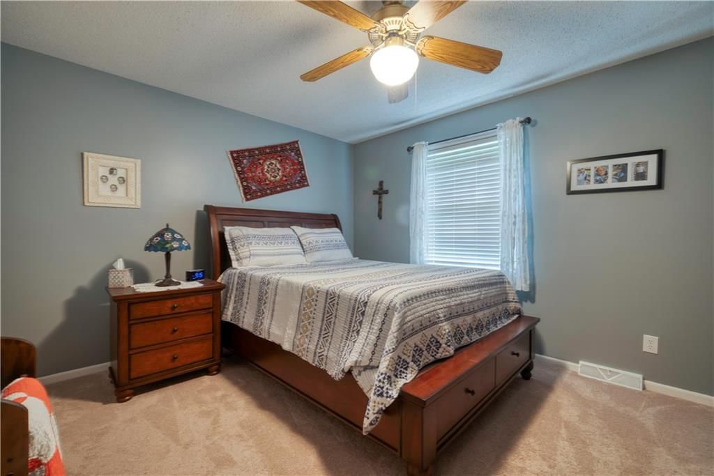 813 NW High Point Drive — photo 27