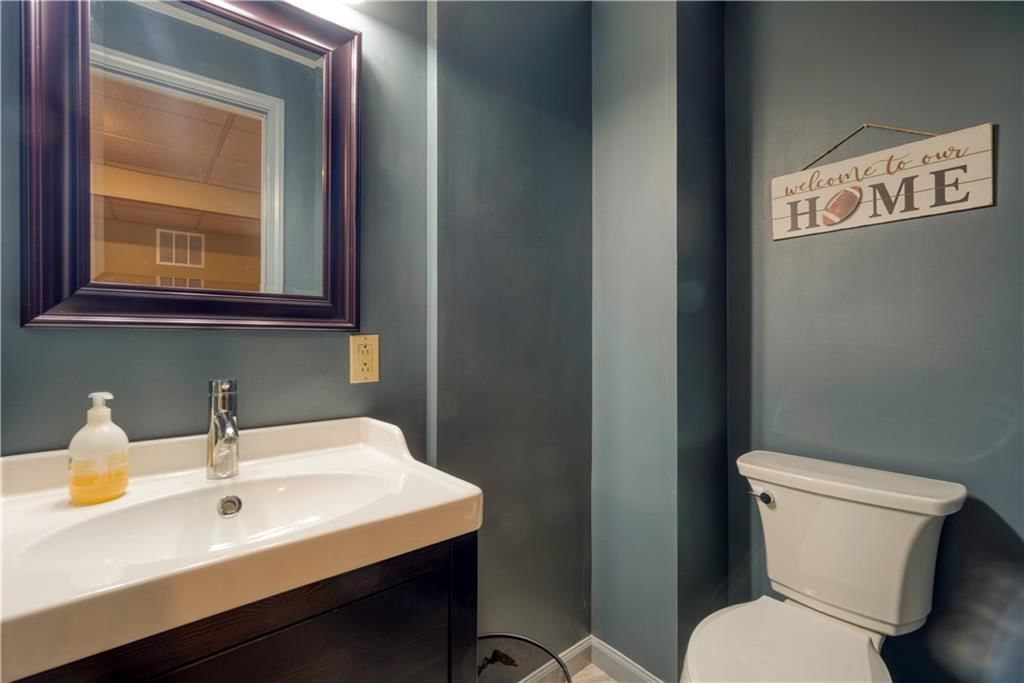813 NW High Point Drive — photo 28