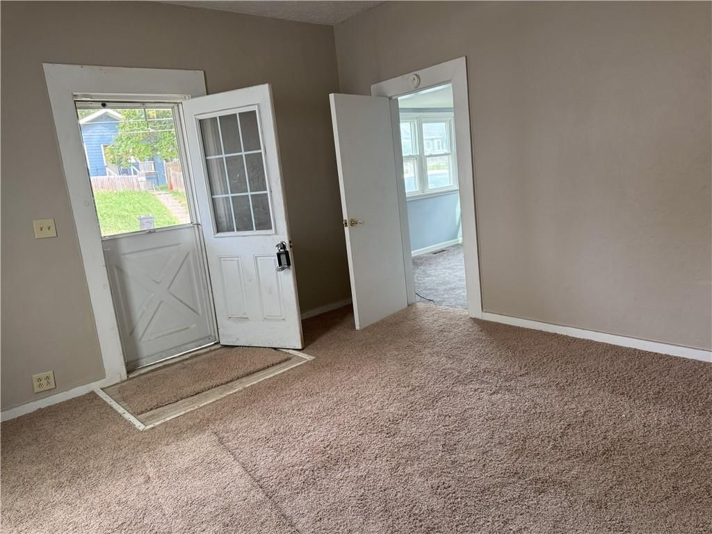 518 N Osage Street — photo 3