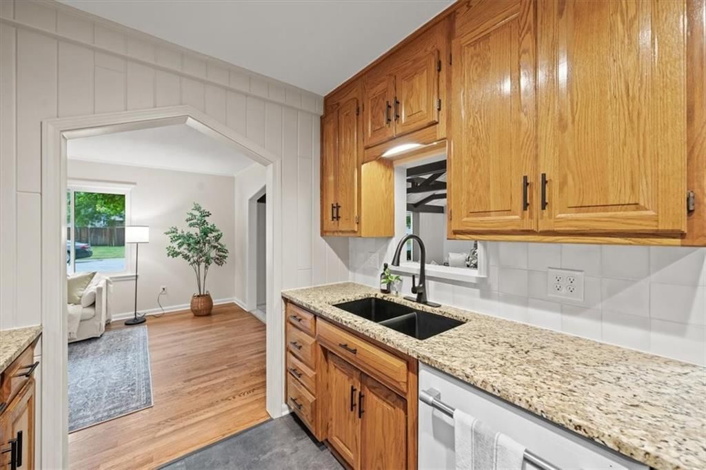 5107 Reeds Road — photo 11