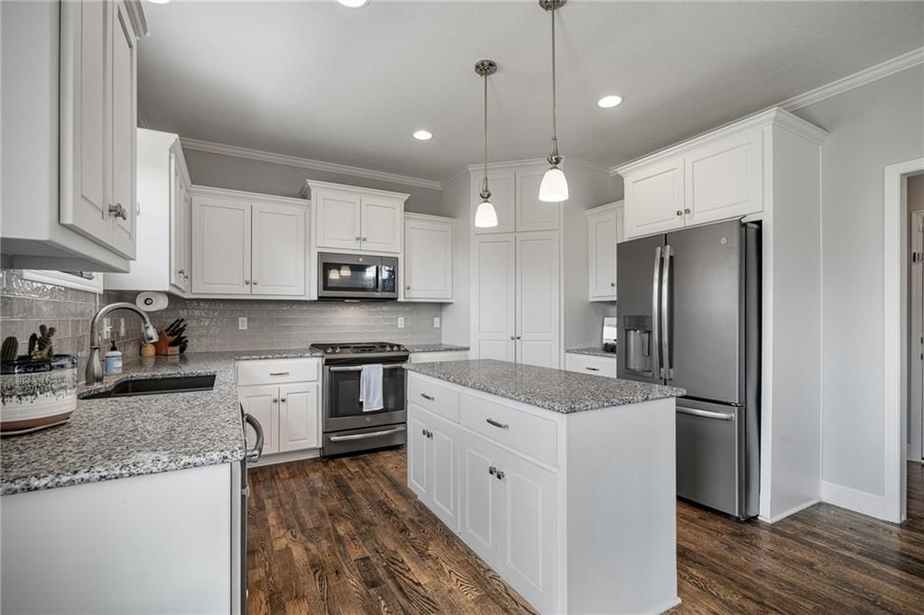 25125 W 148th Terrace — photo 24