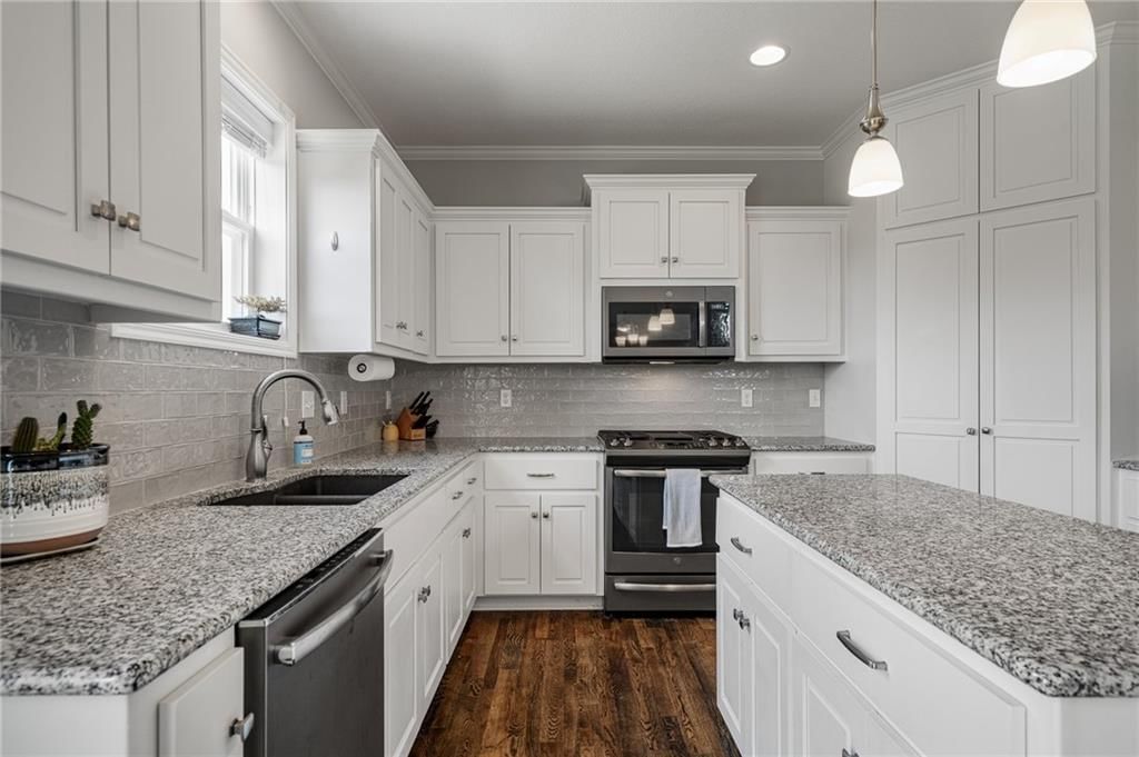 25125 W 148th Terrace — photo 25
