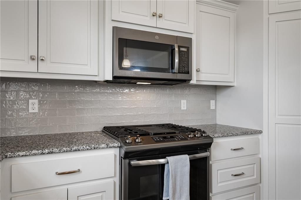 25125 W 148th Terrace — photo 26