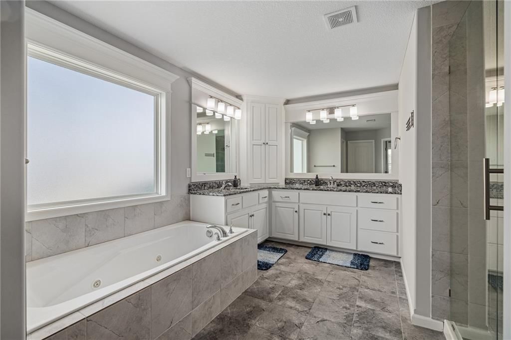 25125 W 148th Terrace — photo 36