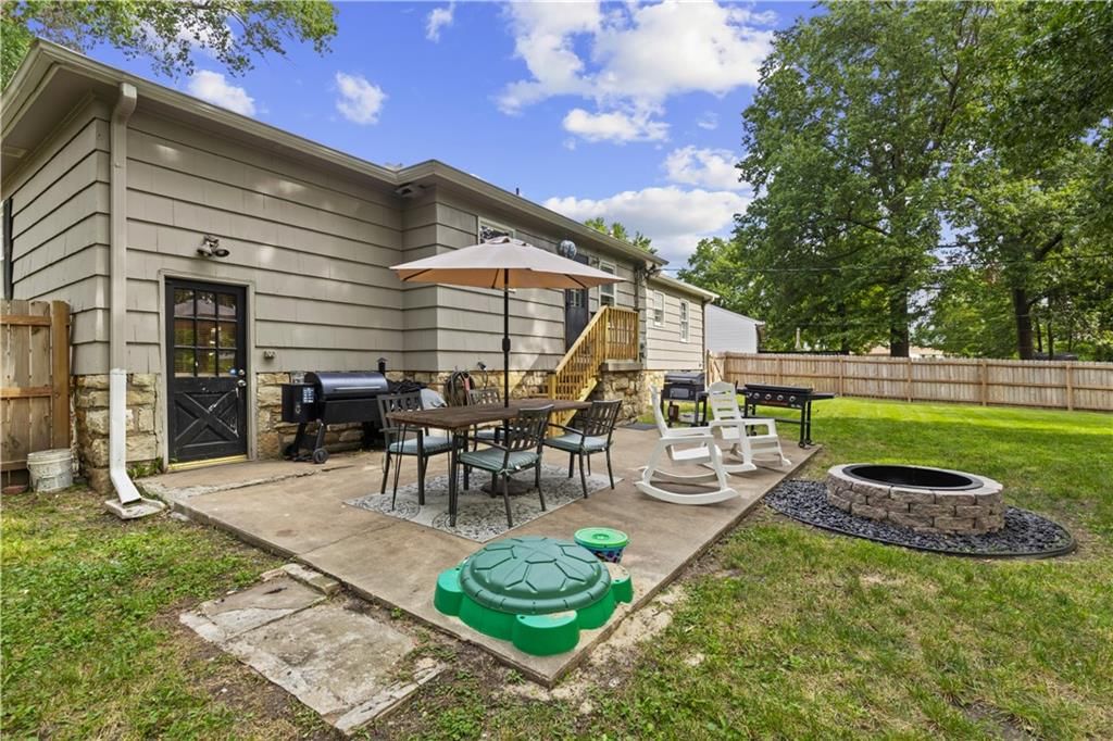 13109 Logan Lane — photo 8