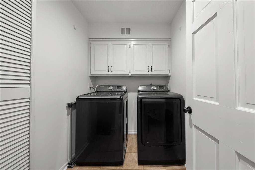 1604 W Cedar Street — photo 24
