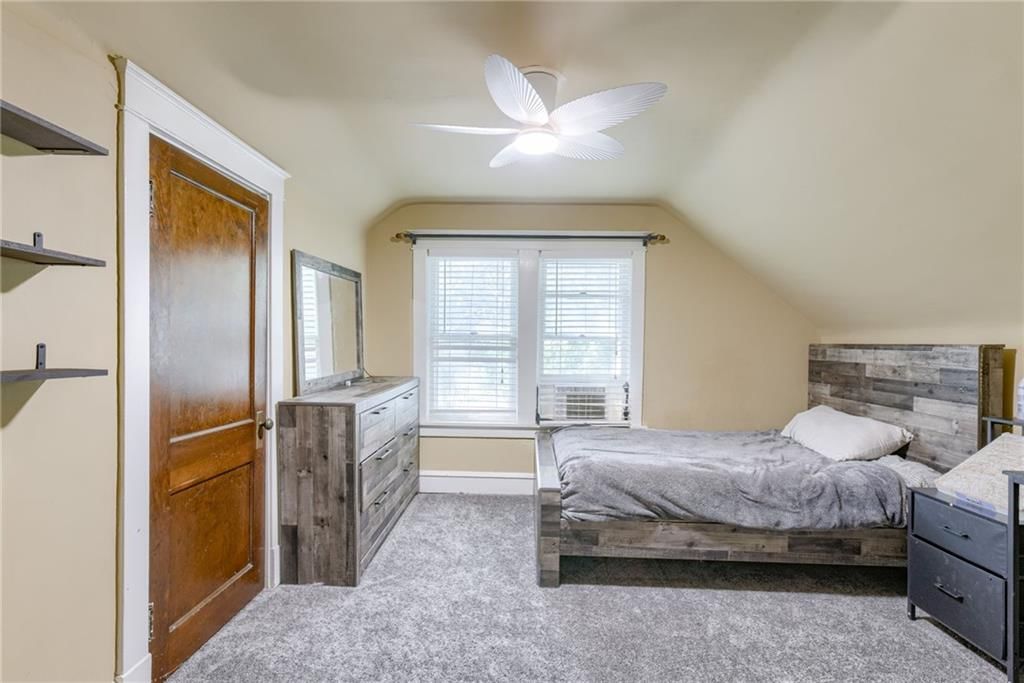 501 W Franklin Street — photo 24