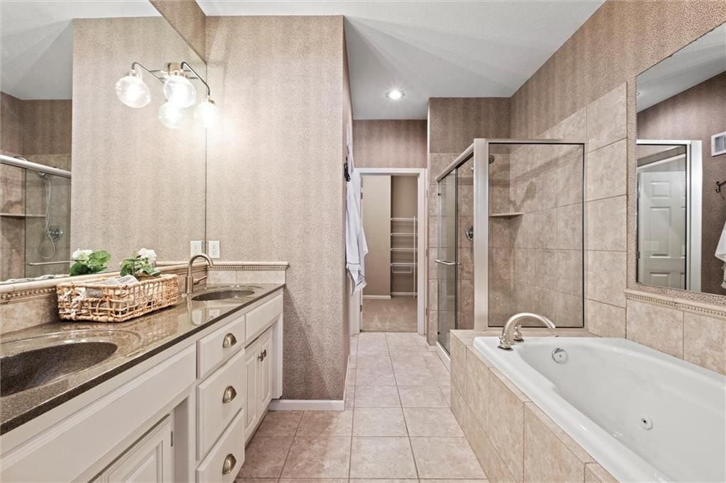 13939 S Summit Street — photo 16