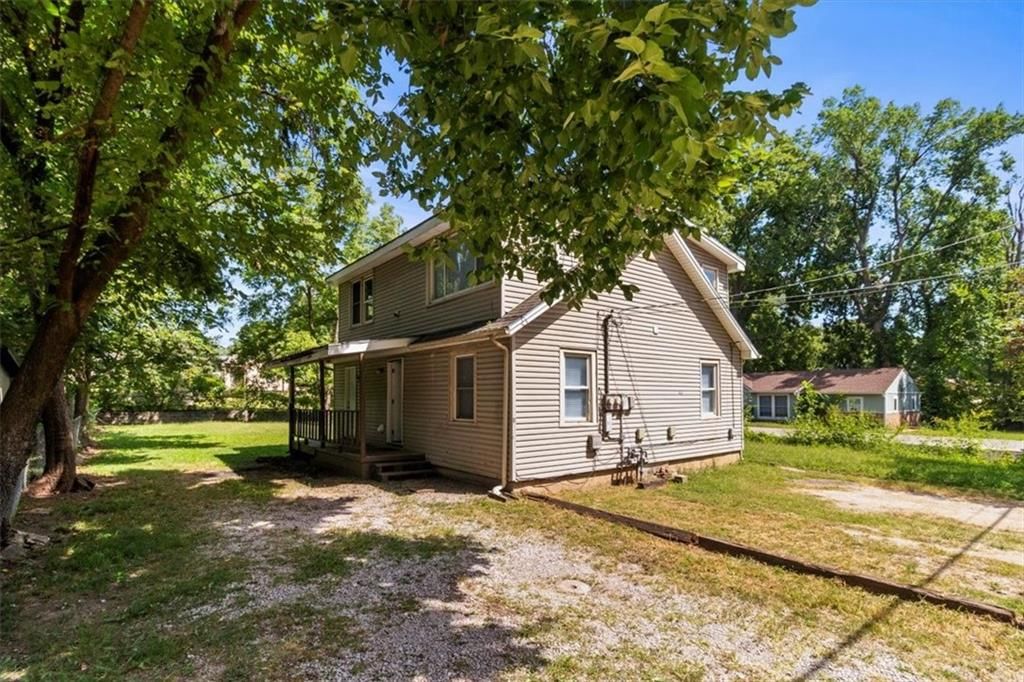 628 E Fair Street — photo 22