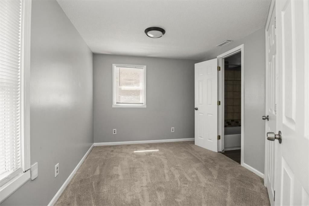 628 E Fair Street — photo 9