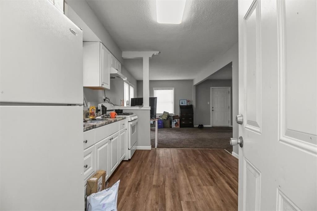 628 E Fair Street — photo 10