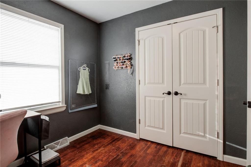 2205 Jil Street — photo 18