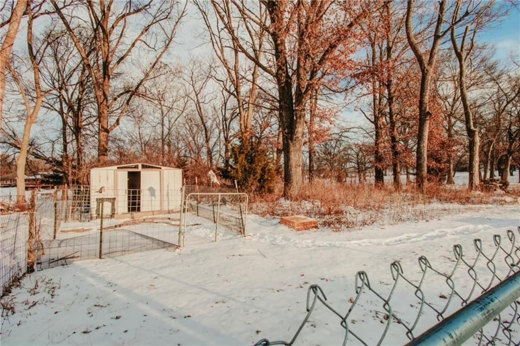 2205 Jil Street — photo 26