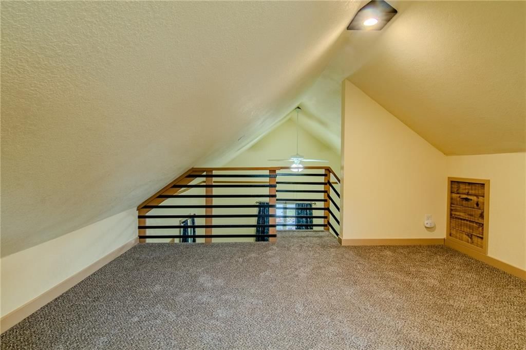 413 E Lincoln Street — photo 11