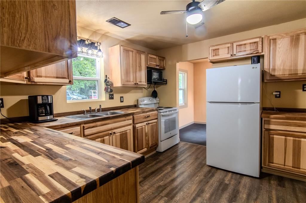 413 E Lincoln Street — photo 15