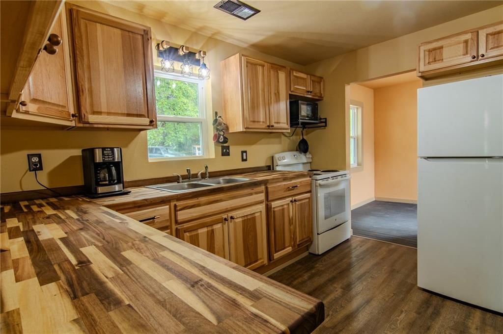 413 E Lincoln Street — photo 18