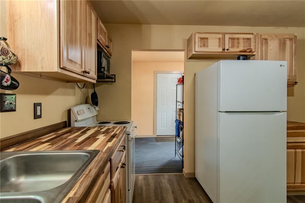 413 E Lincoln Street — photo 22