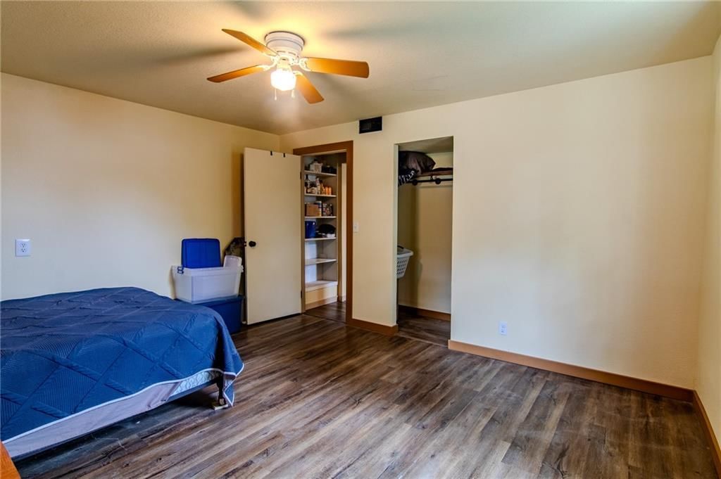 413 E Lincoln Street — photo 26