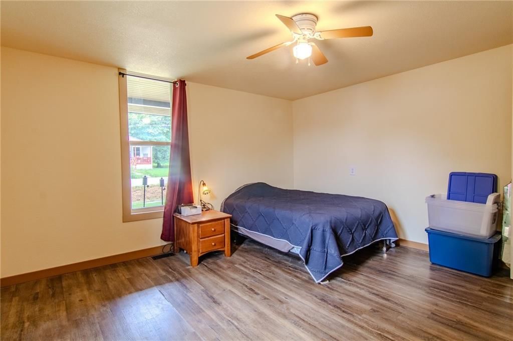 413 E Lincoln Street — photo 27