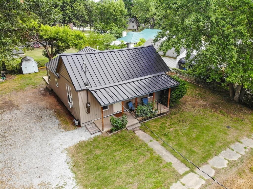 413 E Lincoln Street — photo 34