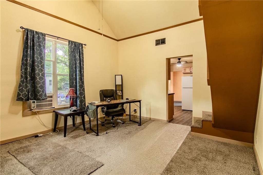 413 E Lincoln Street — photo 6