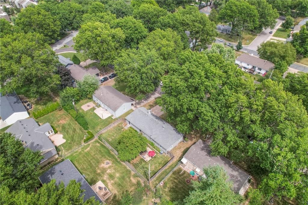7620 Russell Road — photo 42