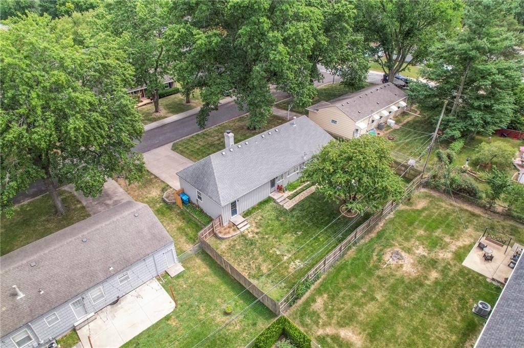 7620 Russell Road — photo 46