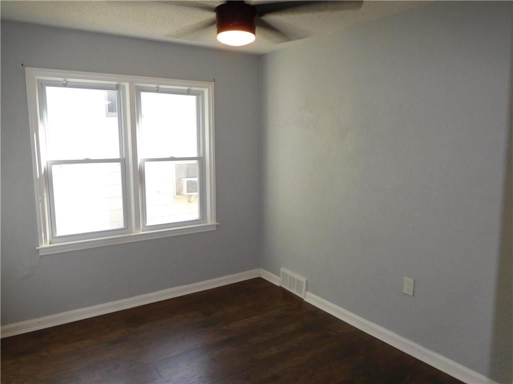 801 S Main Street — photo 17