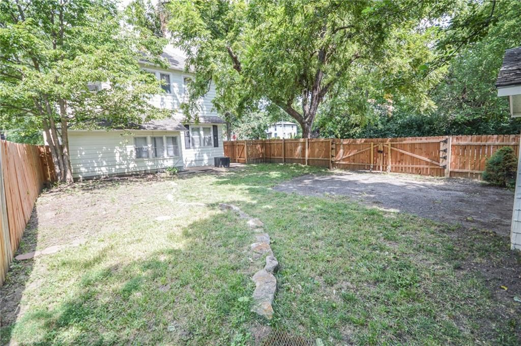 203 W Ruby Avenue — photo 12