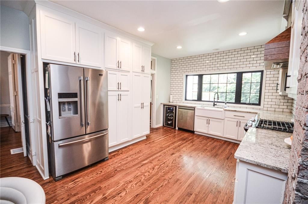 203 W Ruby Avenue — photo 24