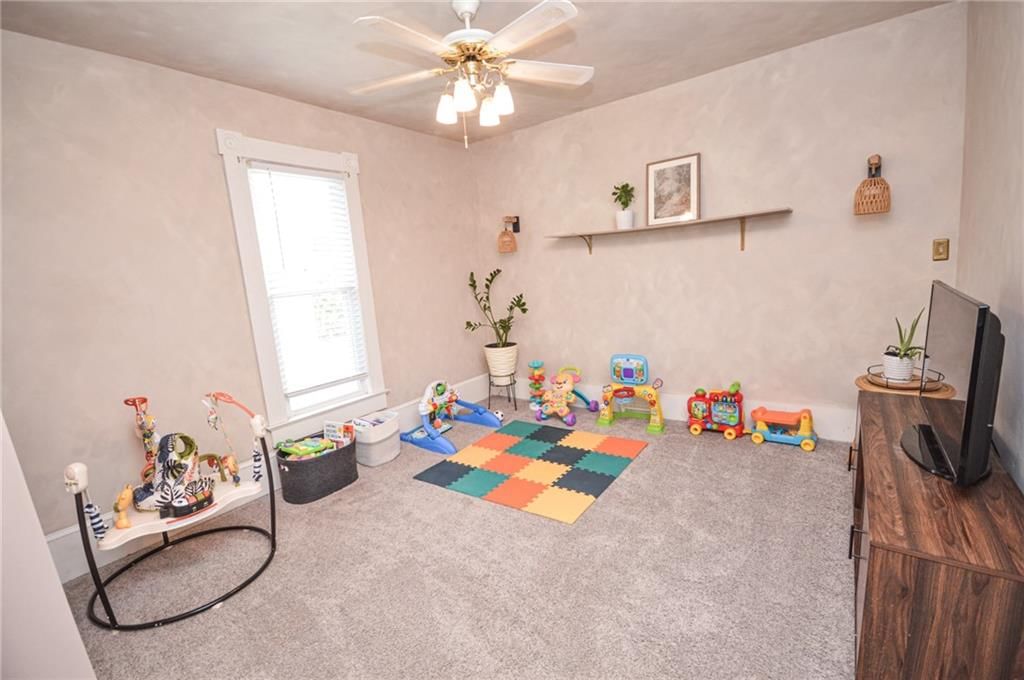 203 W Ruby Avenue — photo 57