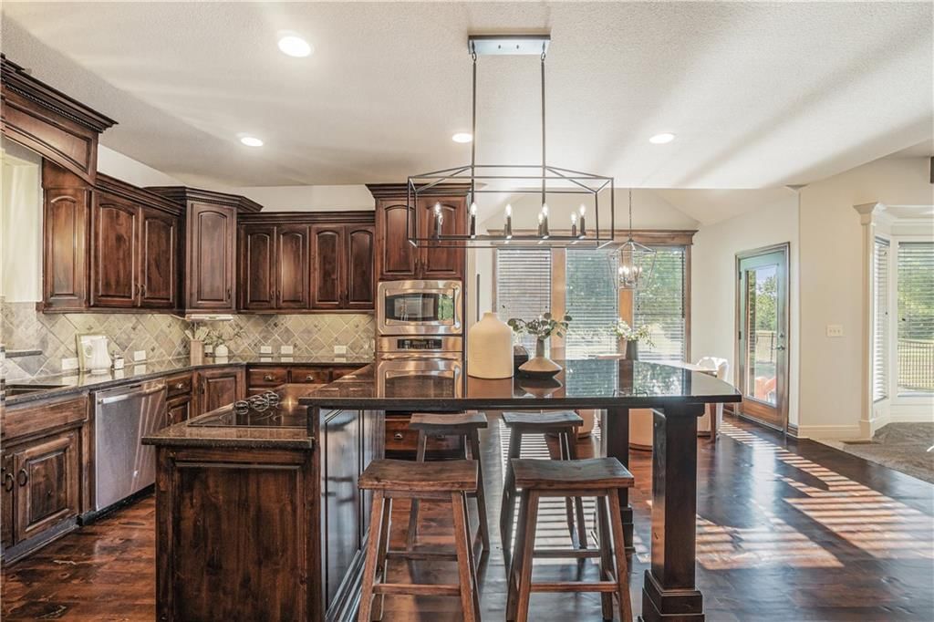 15033 Latham Street — photo 10