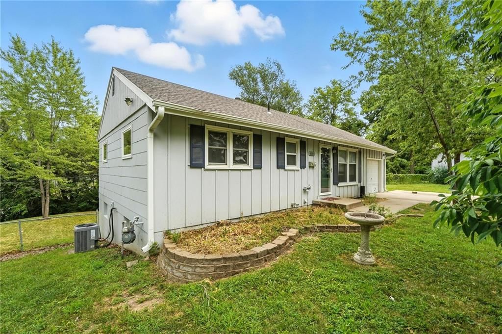 6319 N Agnes Circle — photo 33