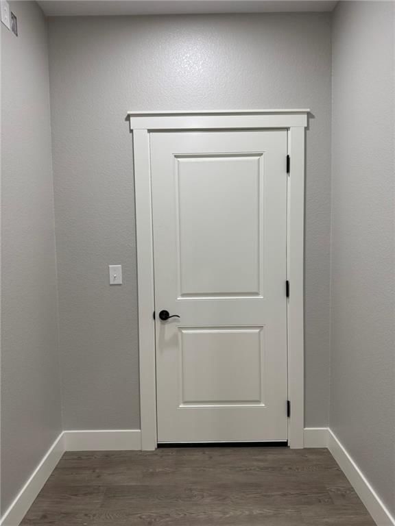 503 N EDGEWOOD Drive — photo 37