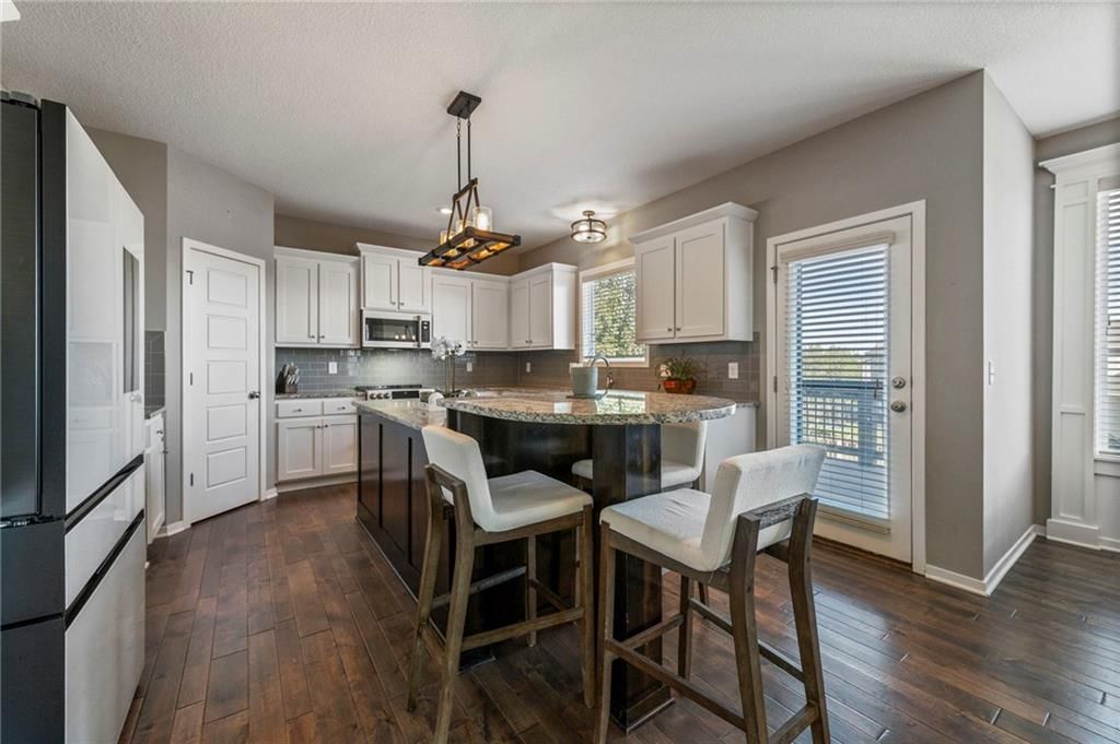 23410 W 52nd Terrace — photo 12