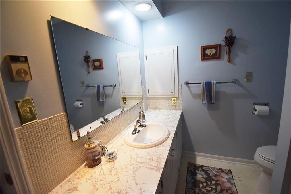 28420 Old Kansas City Road — photo 27