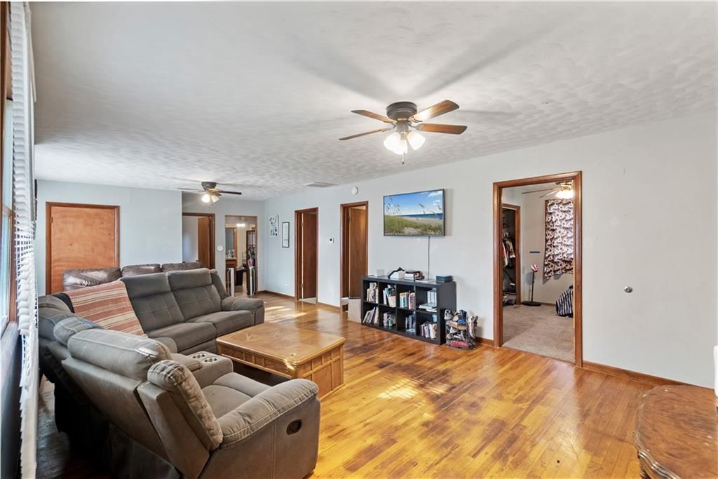 424 W Main Street — photo 14